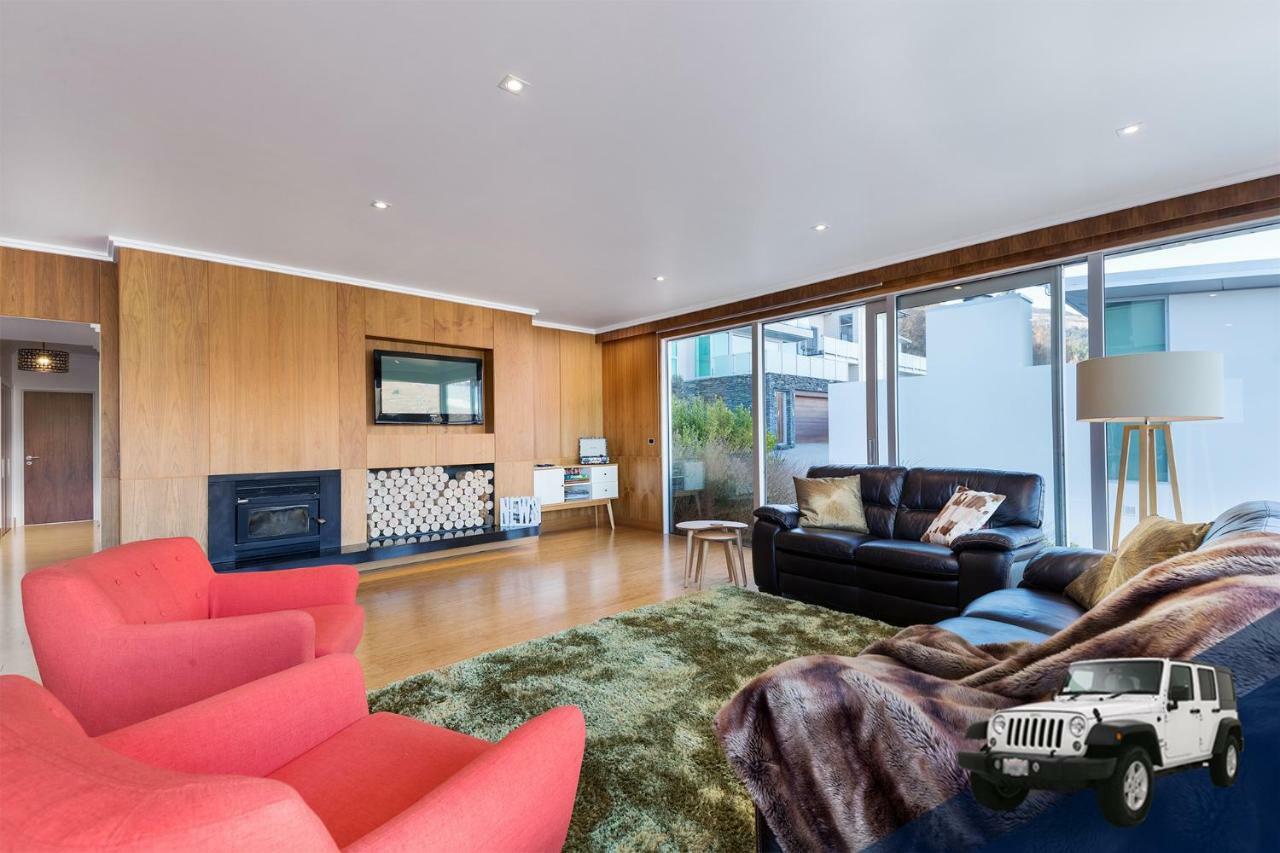 Luxe Home On The Hill Queenstown Exterior photo